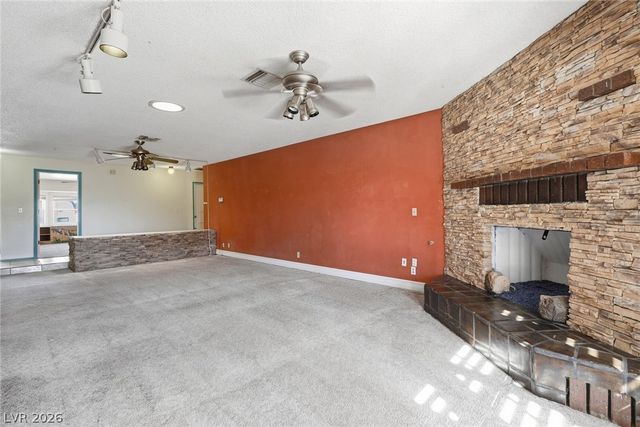212 Spanish Drive, Las Vegas, NV 89110