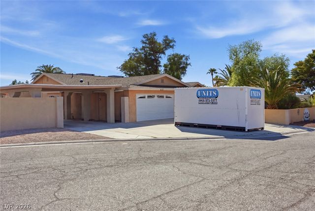 212 Spanish Drive, Las Vegas, NV 89110