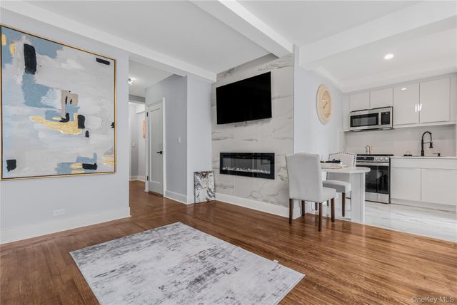 101 Lafayette Avenue 10M, Brooklyn, NY 11217