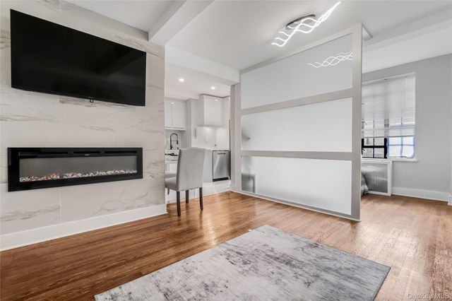 101 Lafayette Avenue 10M, Brooklyn, NY 11217