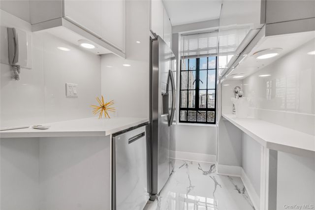 101 Lafayette Avenue 10M, Brooklyn, NY 11217