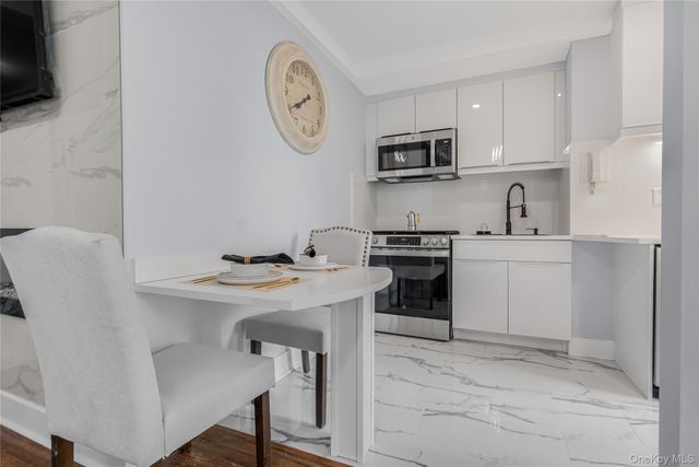 101 Lafayette Avenue 10M, Brooklyn, NY 11217