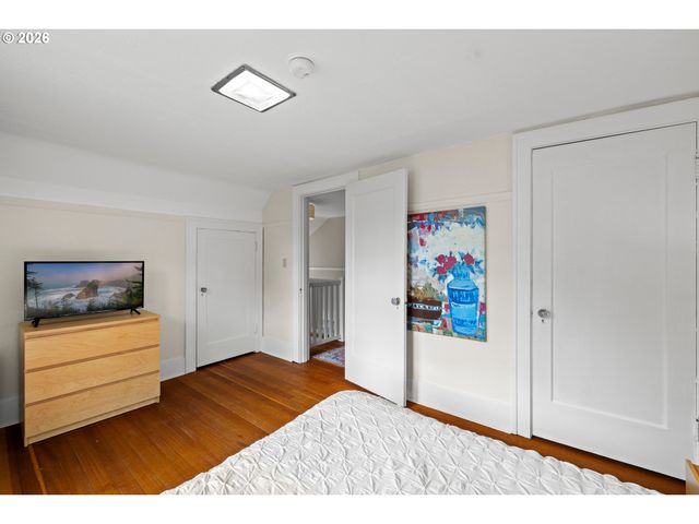 5480 GROVE St, West Linn, OR 97068