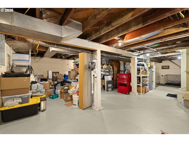 5480 GROVE St, West Linn, OR 97068
