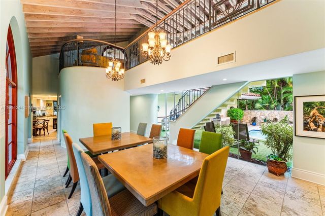 3506 Banyan Cir, Miami, FL 33133