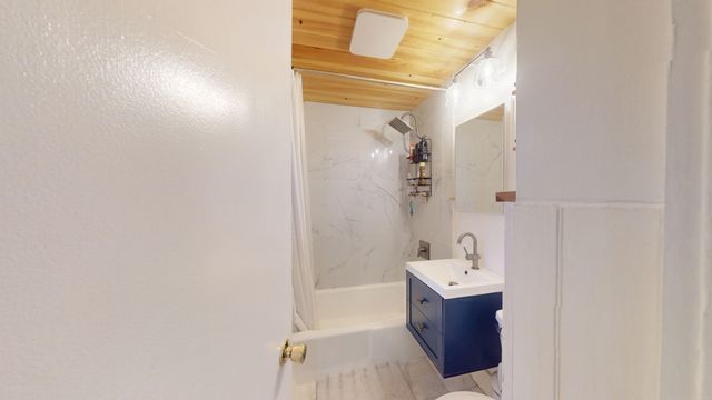 210 Washington Avenue 2, Chelsea, MA 02150