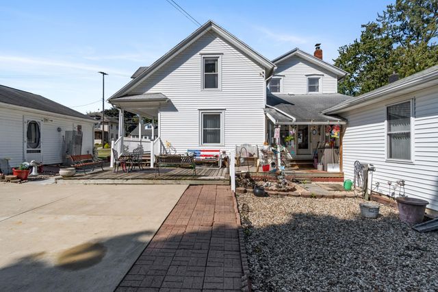 1115 Cooper Street, Jackson, MI 49202