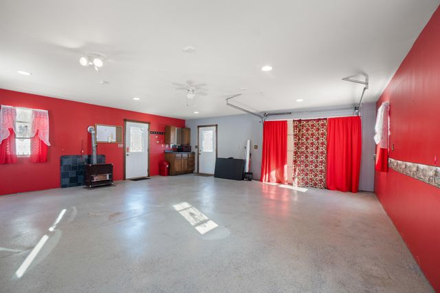 1115 Cooper Street, Jackson, MI 49202