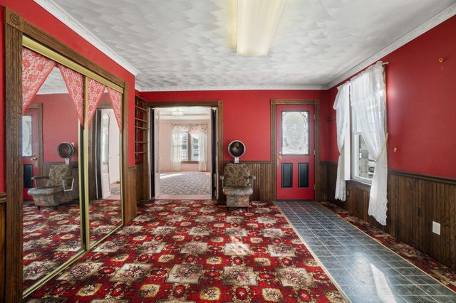 1115 Cooper Street, Jackson, MI 49202