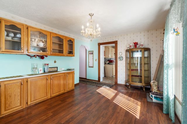 1115 Cooper Street, Jackson, MI 49202