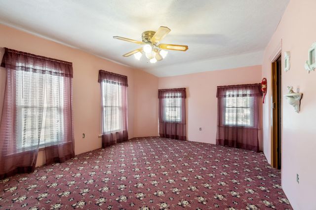 1115 Cooper Street, Jackson, MI 49202