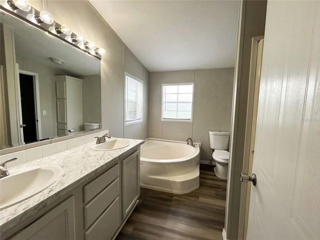 11922 NW 197TH TER, Alachua, FL 32615
