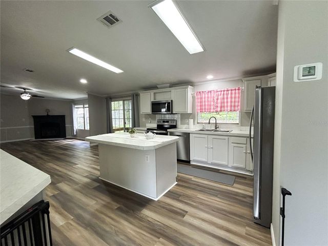 11922 NW 197TH TER, Alachua, FL 32615