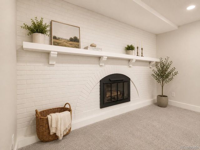 7073 E Warren Dr, Denver, CO 80224