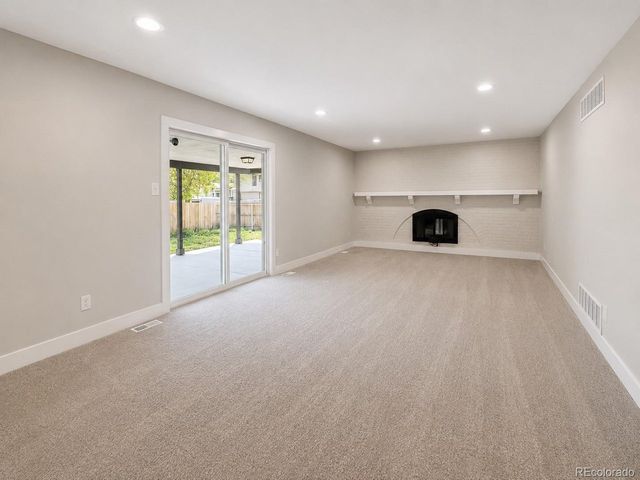 7073 E Warren Dr, Denver, CO 80224