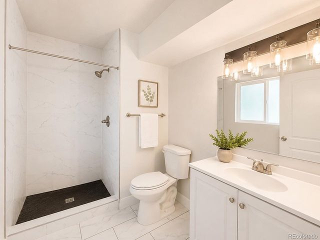 7073 E Warren Dr, Denver, CO 80224