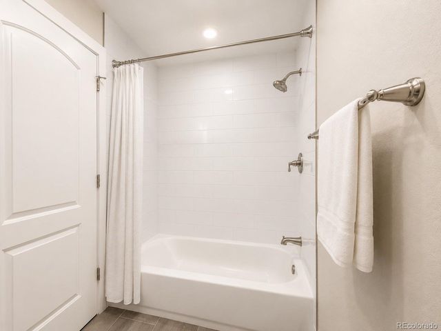 7073 E Warren Dr, Denver, CO 80224