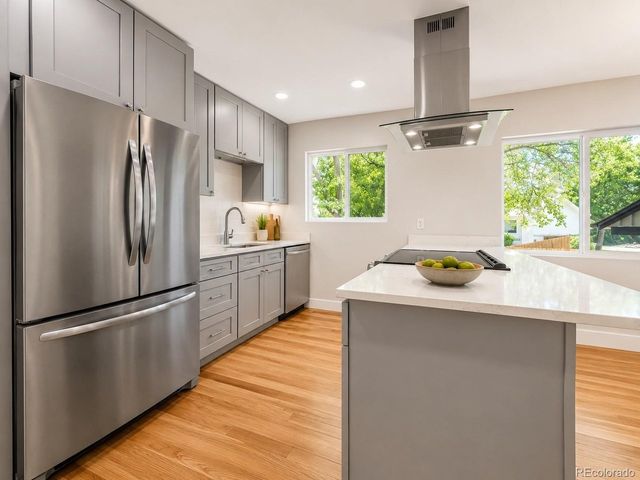 7073 E Warren Dr, Denver, CO 80224