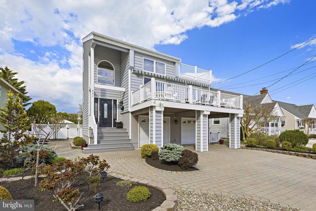 331 N 2ND ST, Surf City, NJ 08008
