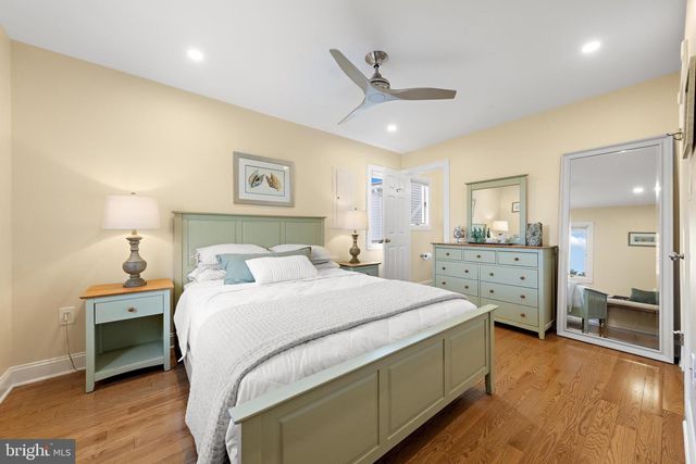 331 N 2ND ST, Surf City, NJ 08008