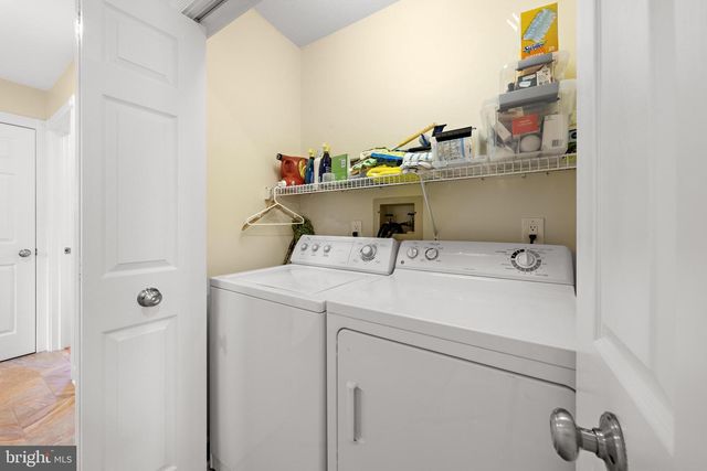 331 N 2ND ST, Surf City, NJ 08008