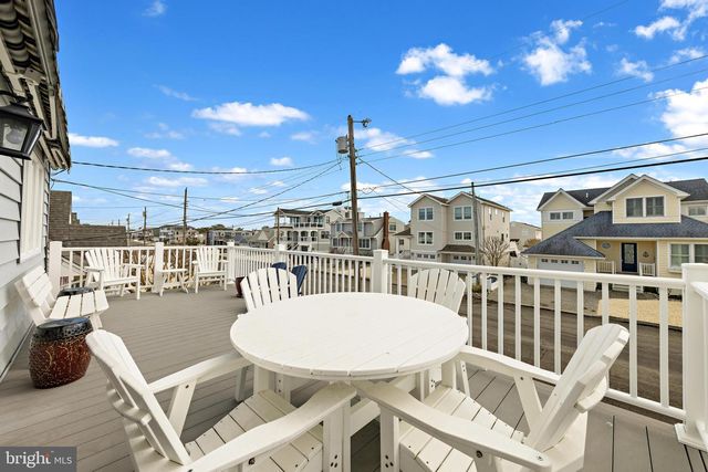331 N 2ND ST, Surf City, NJ 08008