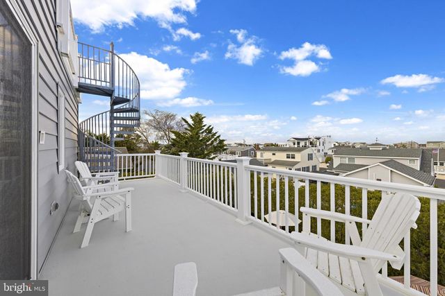 331 N 2ND ST, Surf City, NJ 08008
