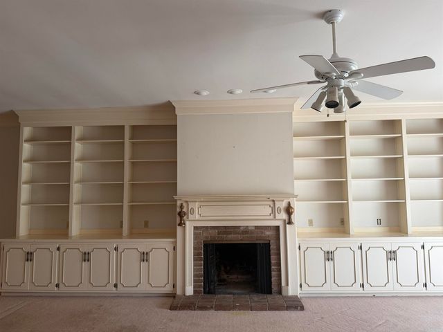 14 Jefferson Place, Pine Bluff, AR 71603