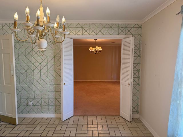 14 Jefferson Place, Pine Bluff, AR 71603