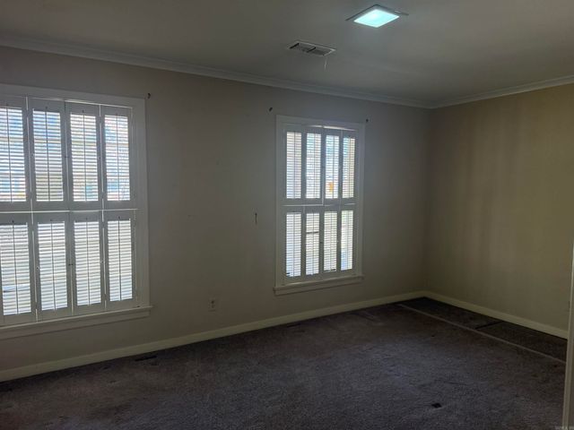 14 Jefferson Place, Pine Bluff, AR 71603