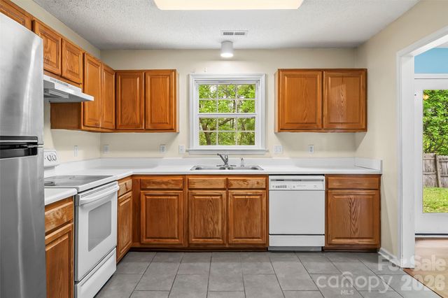 114 Hawks Nest Drive, Fletcher, NC 28732