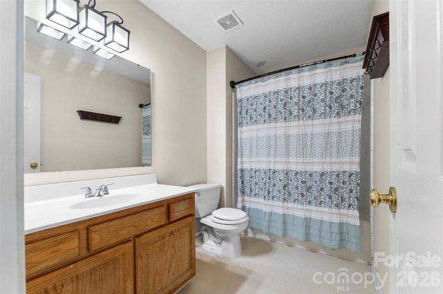 114 Hawks Nest Drive, Fletcher, NC 28732
