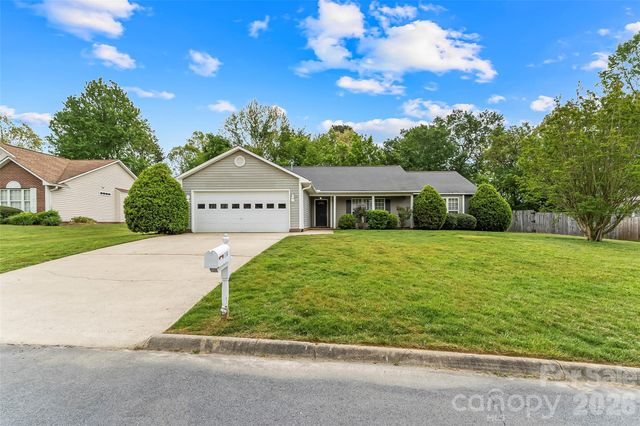 114 Hawks Nest Drive, Fletcher, NC 28732