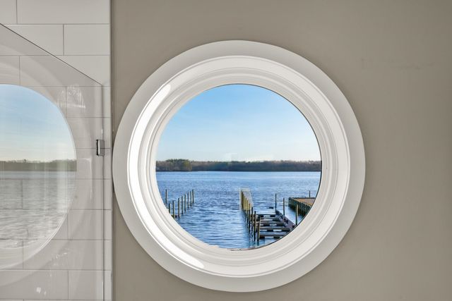 33 LITTLE BAY Drive, Dover, NH 03820