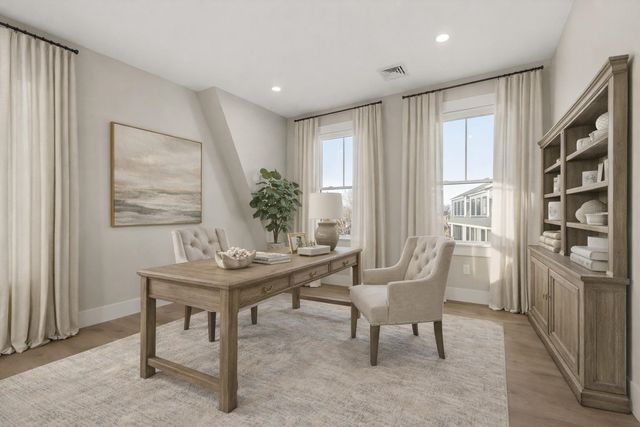 33 LITTLE BAY Drive, Dover, NH 03820