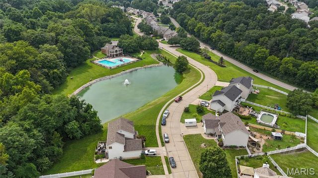 4926 Romaine Spring Drive, Fenton, MO 63026