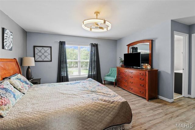 4926 Romaine Spring Drive, Fenton, MO 63026