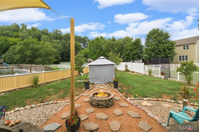 4926 Romaine Spring Drive, Fenton, MO 63026