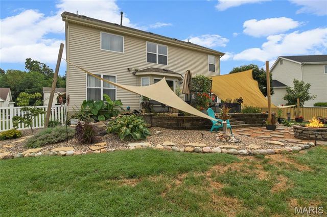 4926 Romaine Spring Drive, Fenton, MO 63026
