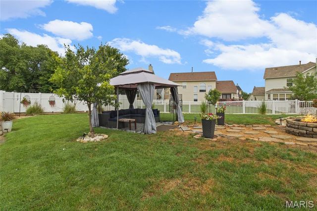 4926 Romaine Spring Drive, Fenton, MO 63026