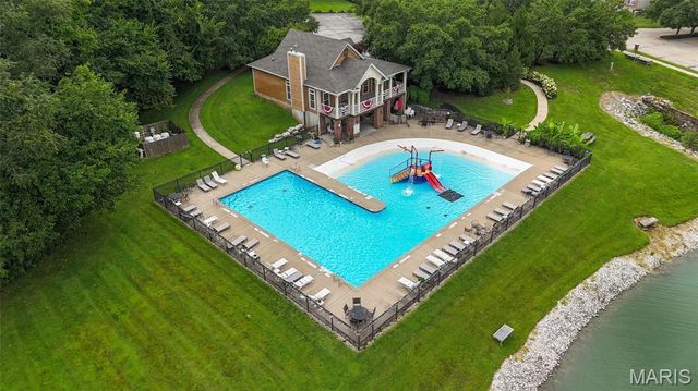 4926 Romaine Spring Drive, Fenton, MO 63026