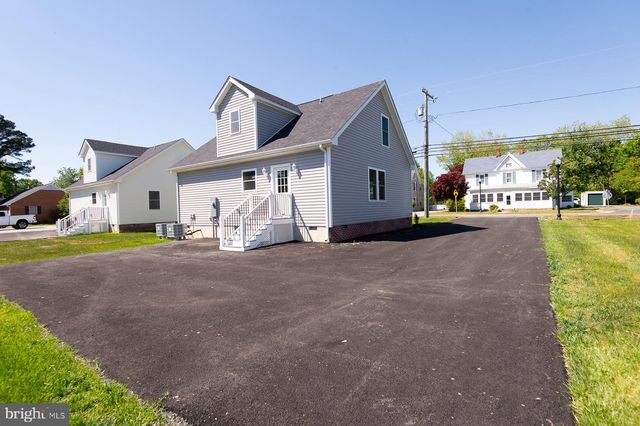 109 RAILROAD AVE, East New Market, MD 21631