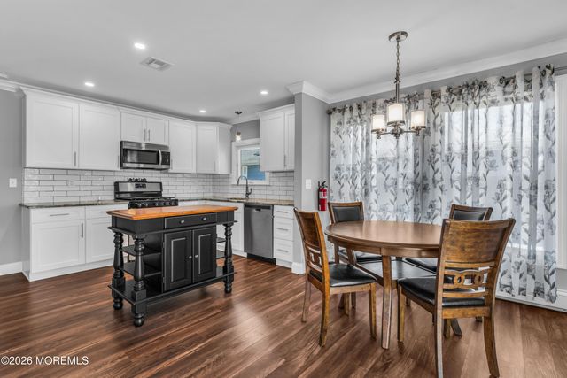 62 Fort De France Avenue, Toms River, NJ 08757