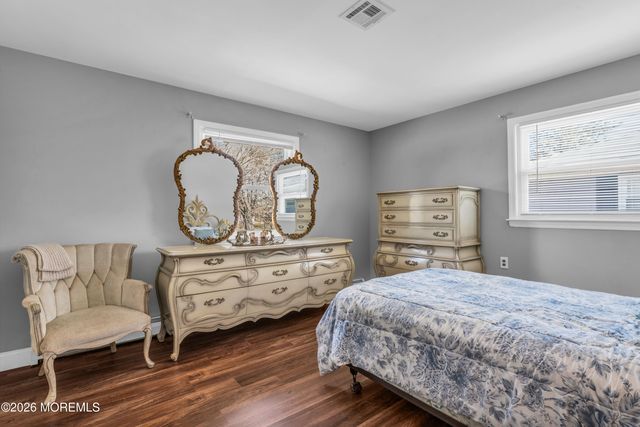 62 Fort De France Avenue, Toms River, NJ 08757