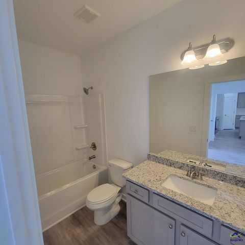 107 Water Run Way, Perry, GA 31069