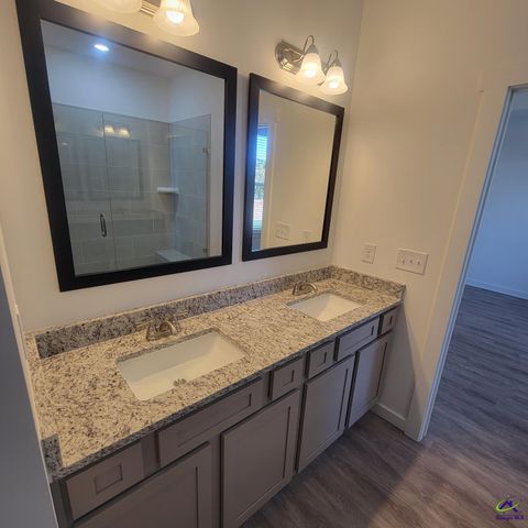 107 Water Run Way, Perry, GA 31069