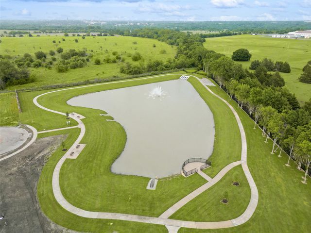 1310 Beaumont Lane, Red Oak, TX 75154