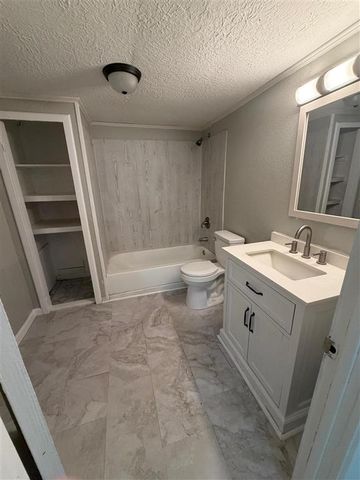 632 16th Street, Lake Charles, LA 70601