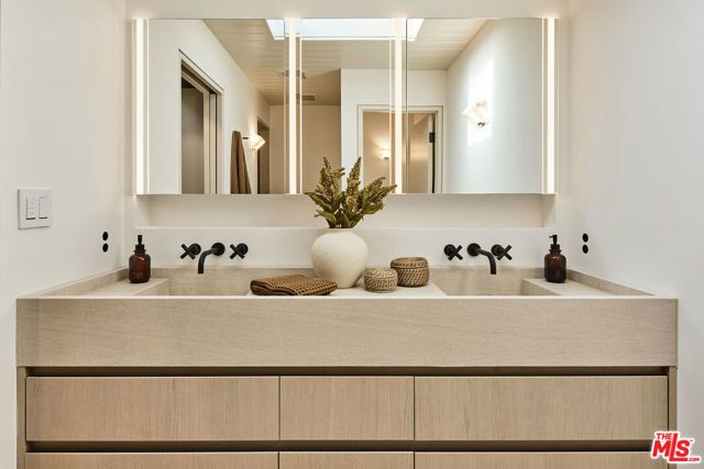 23515 Malibu Colony Road, Malibu, CA 90265