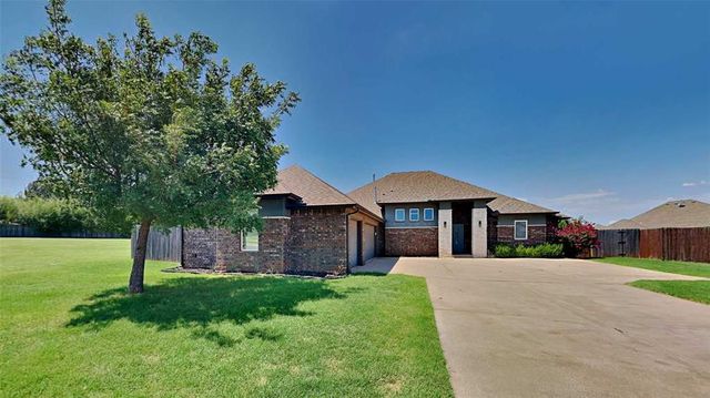 2433 NW 173rd Street, Edmond, OK 73012